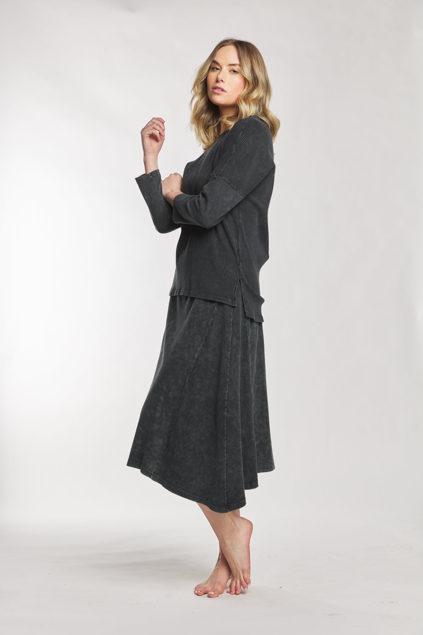 Black Skirt With Ribbed Side Detail