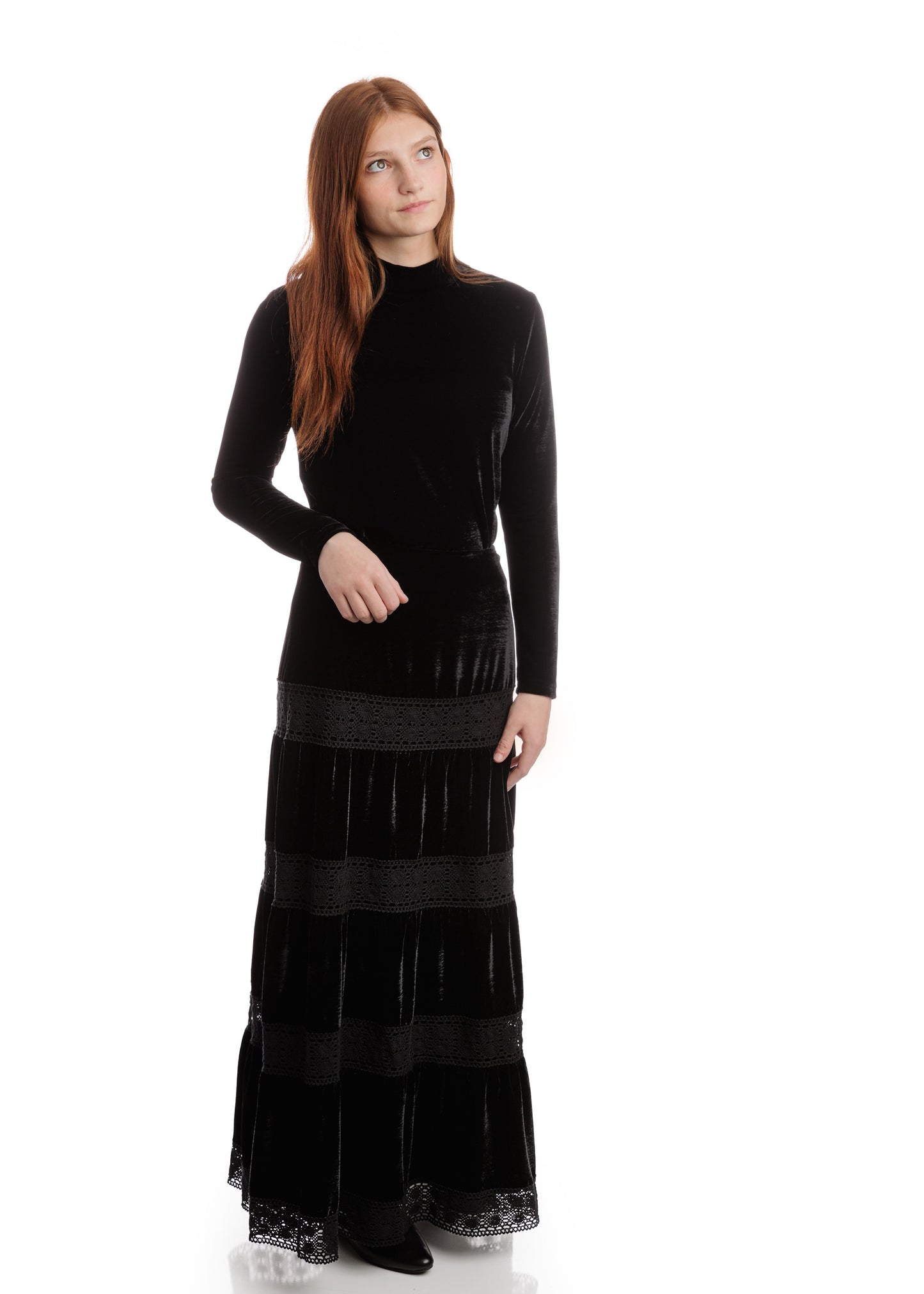 Solid Velvet Fitted Top - Black
