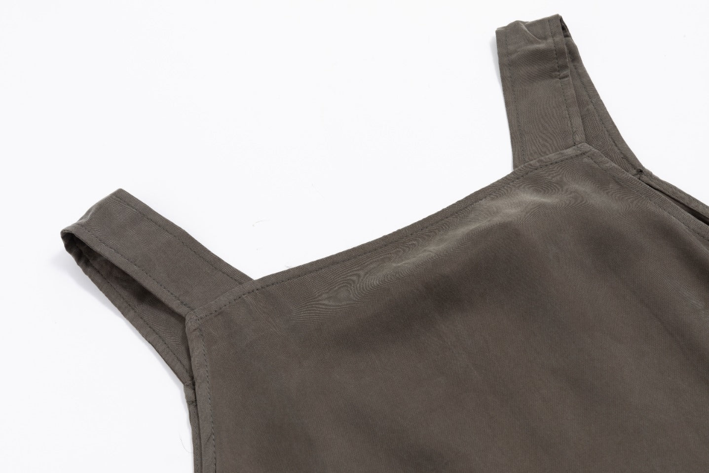 Top With Diagonal Fringe Ruffle Jumper - Olive