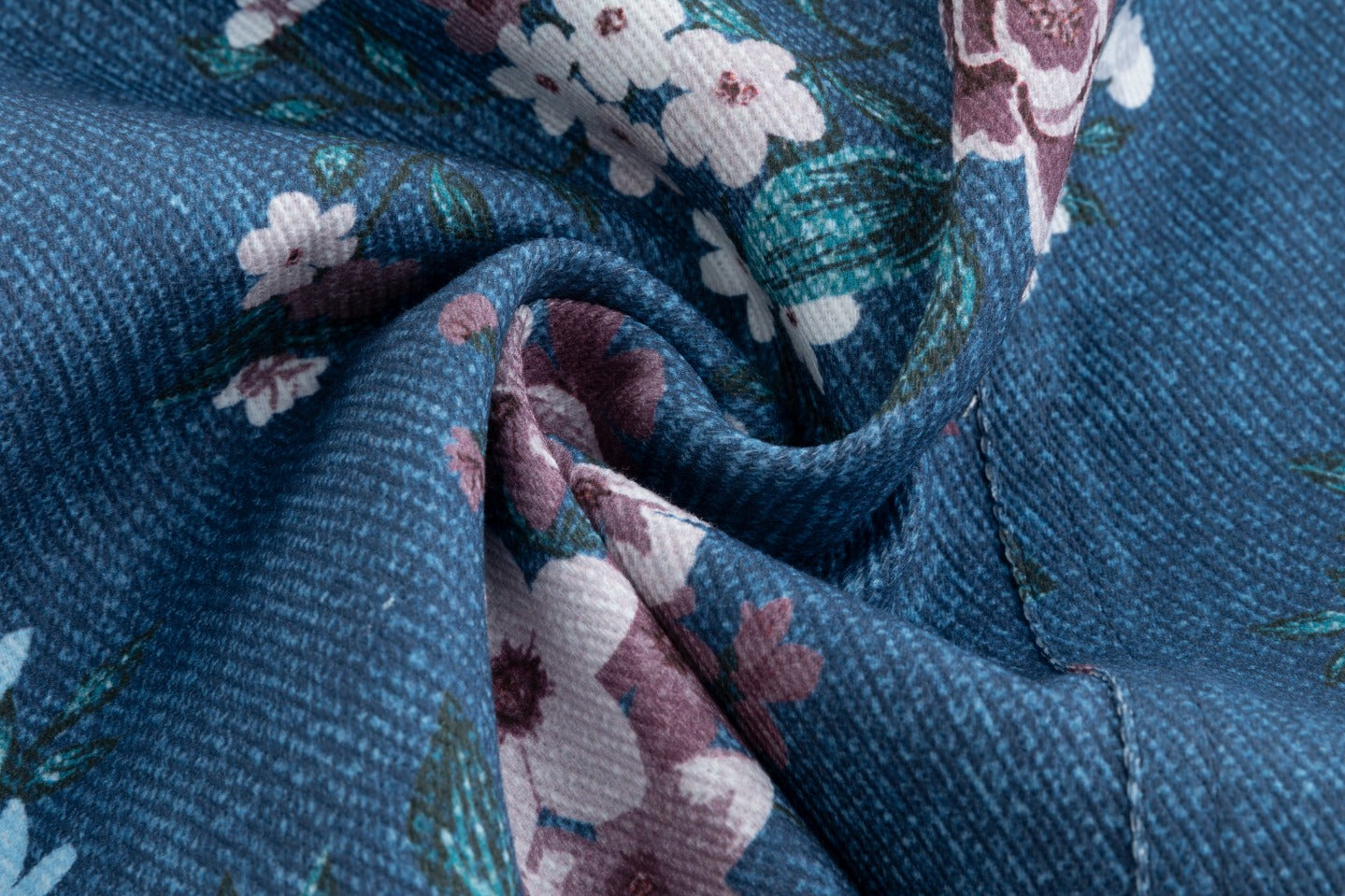 Dark Blue Base Red Flower Printed Skirt