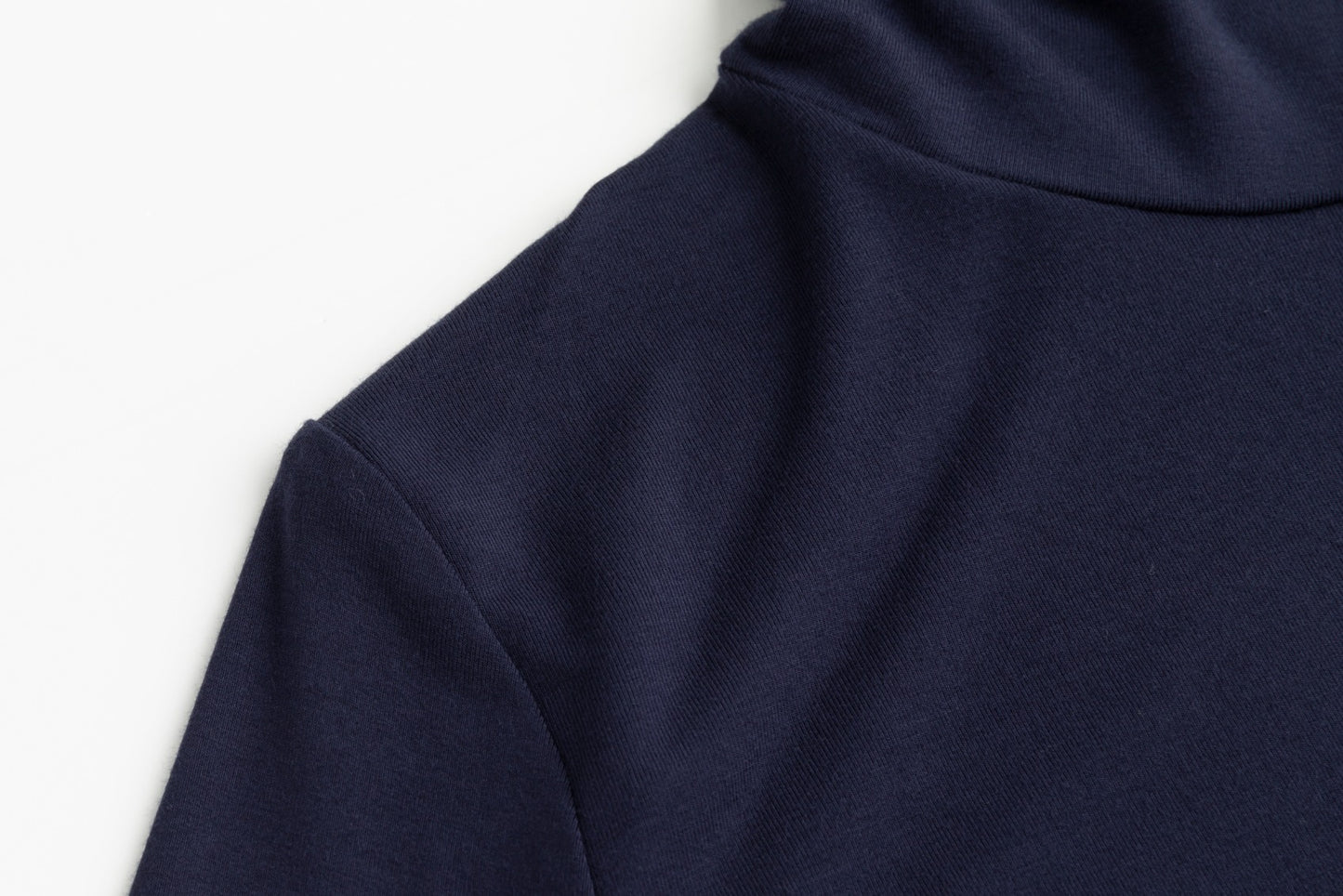 Flat Mock Neck - Navy