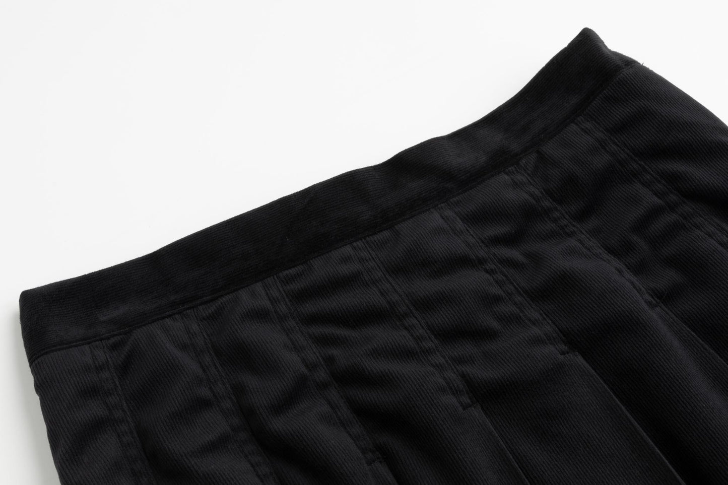 Corduroy Box Pleated Skirt - Long - Black