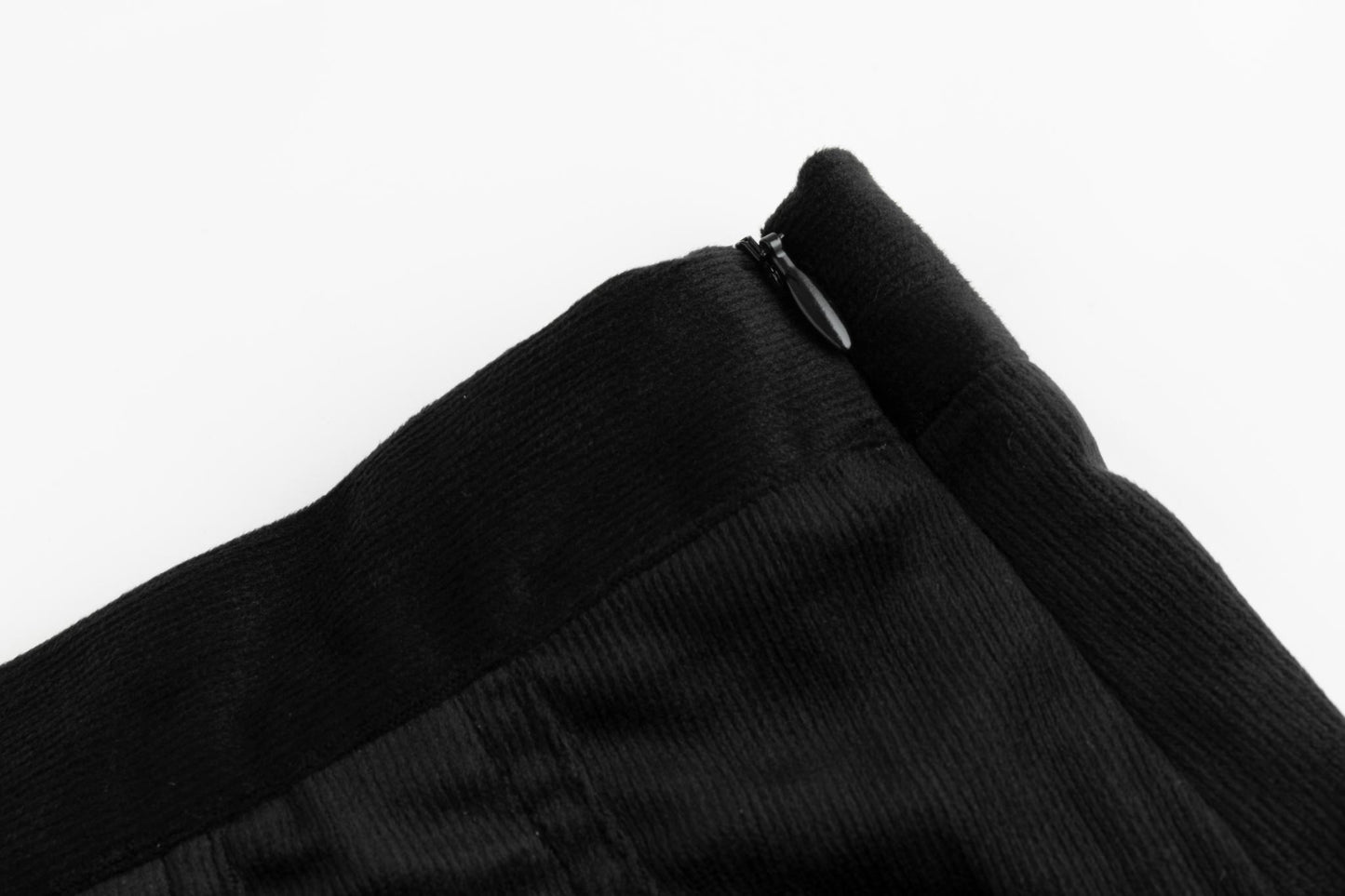 Corduroy Box Pleated Skirt - Short - Black