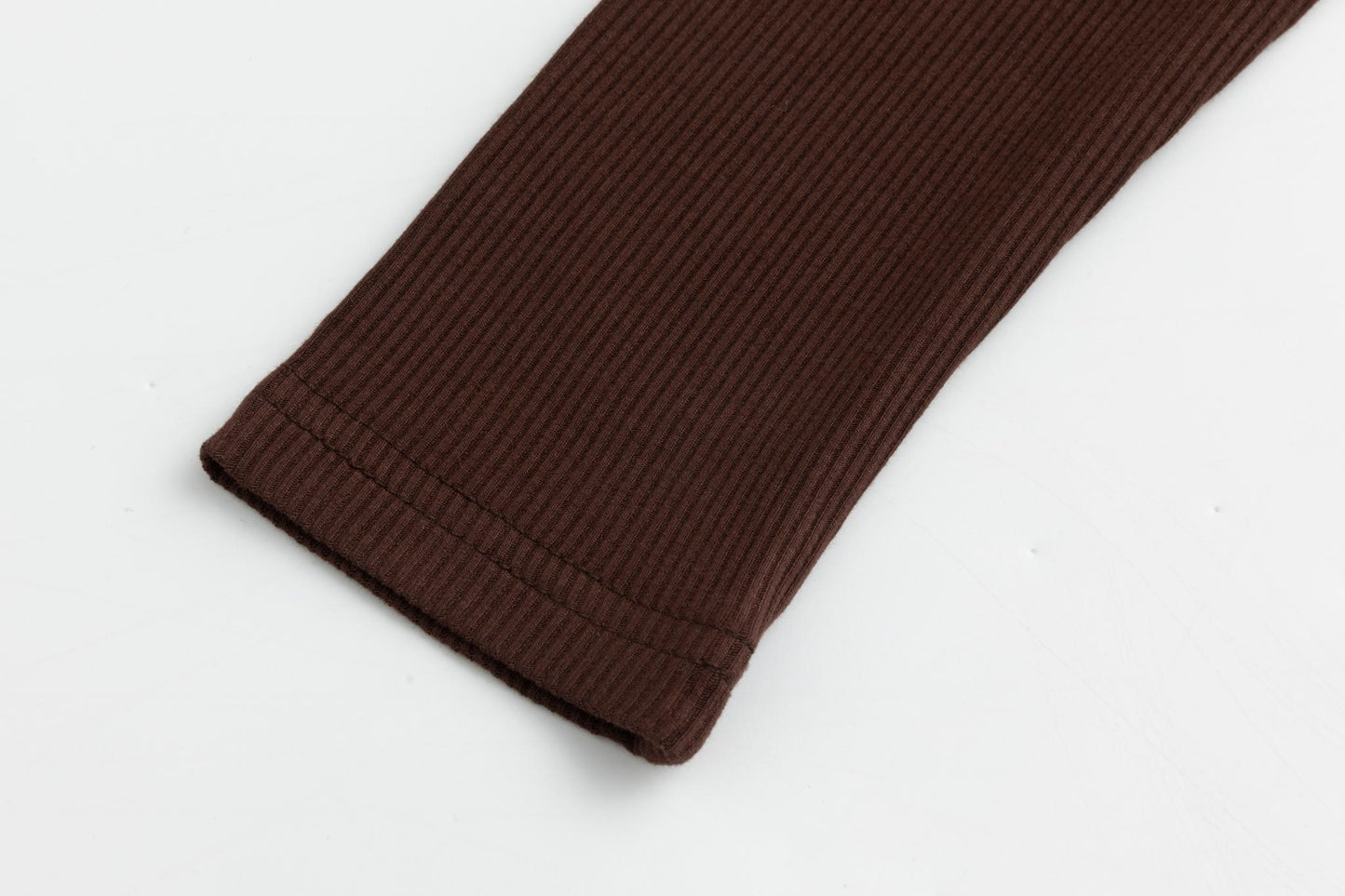 Ribbed Mock Neck - Brown