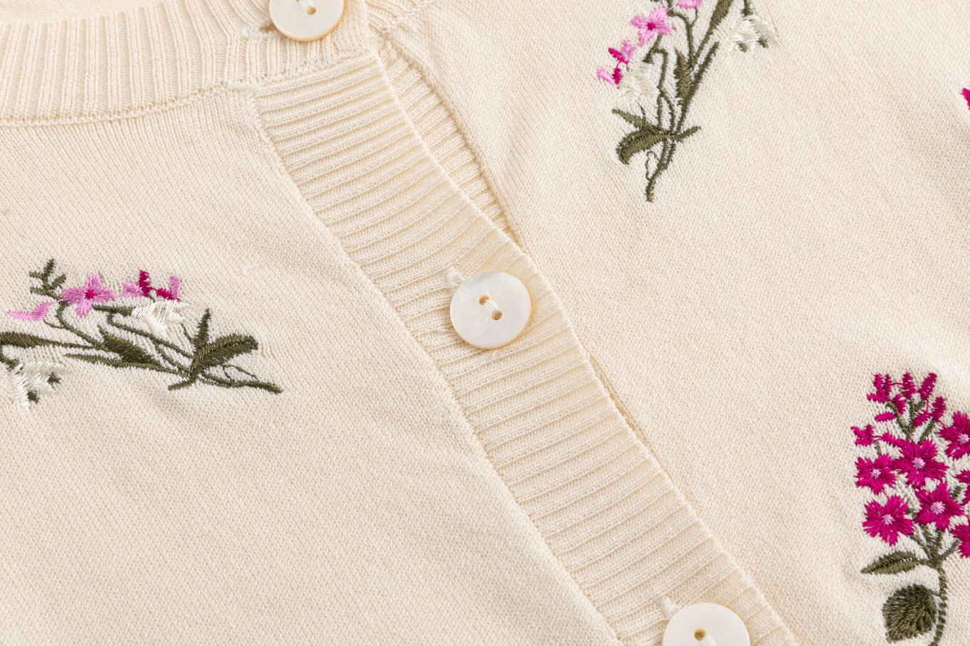 Knit Cardigan With Raspberry Floral Clusters - Ivory