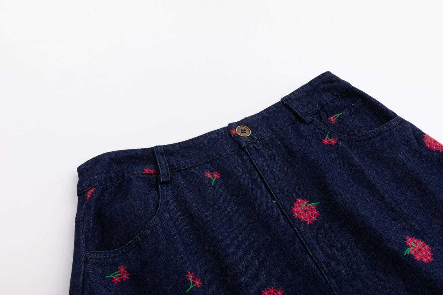 Red Flowers Embroidered Denim Skirt - Dark Blue
