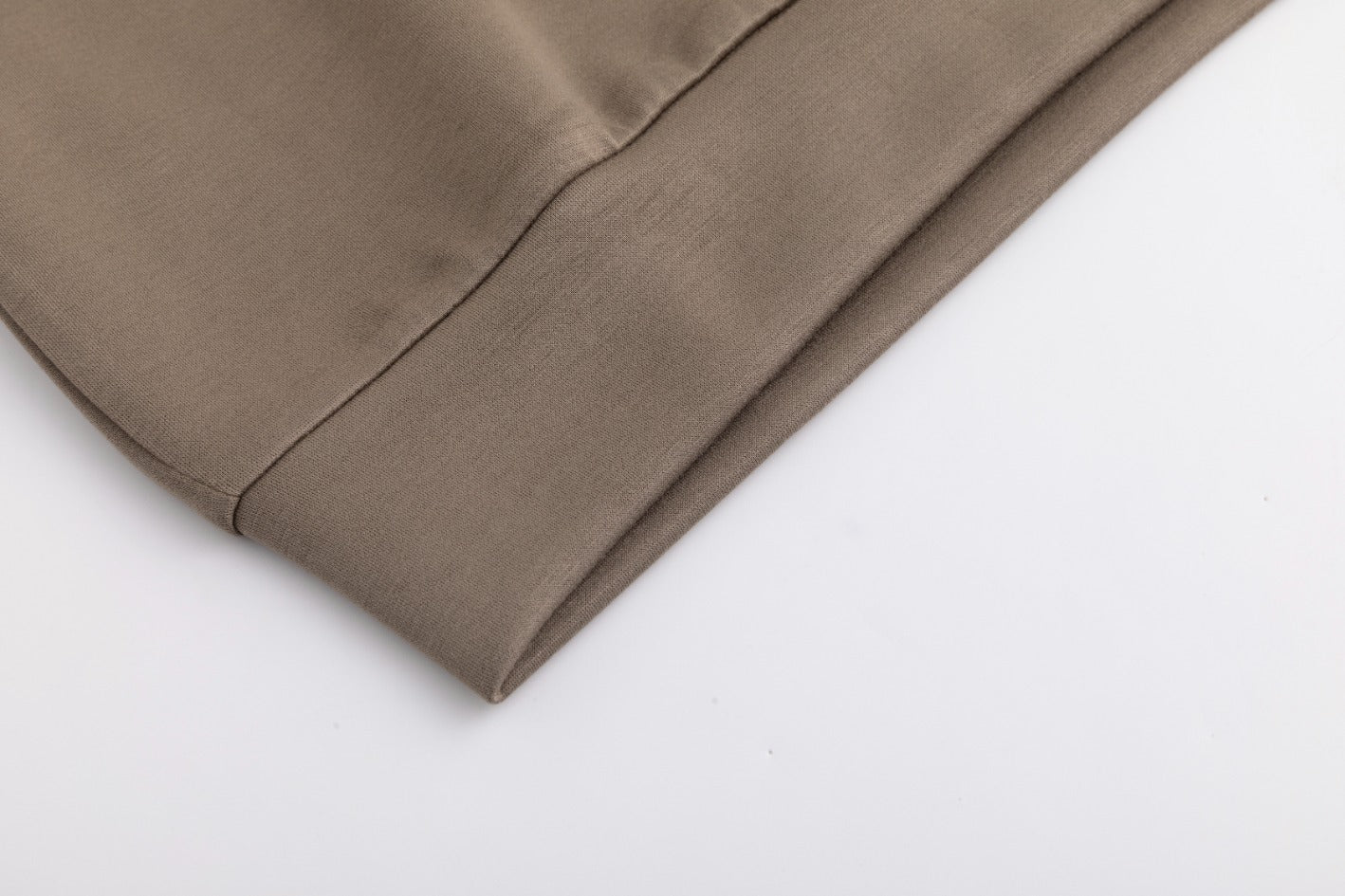 Scuba Pull Over - Fawn