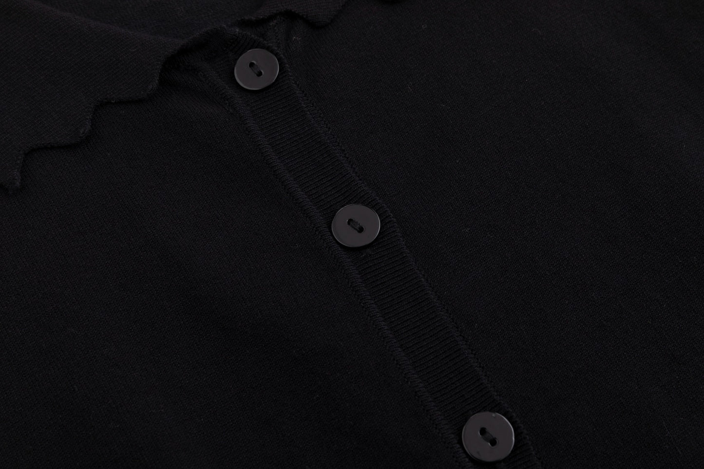 Knit Top With Scalloped Edges - Black