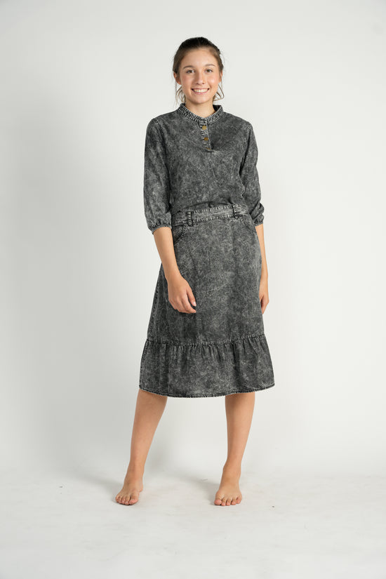 Black Washed Skirt With Ruffle