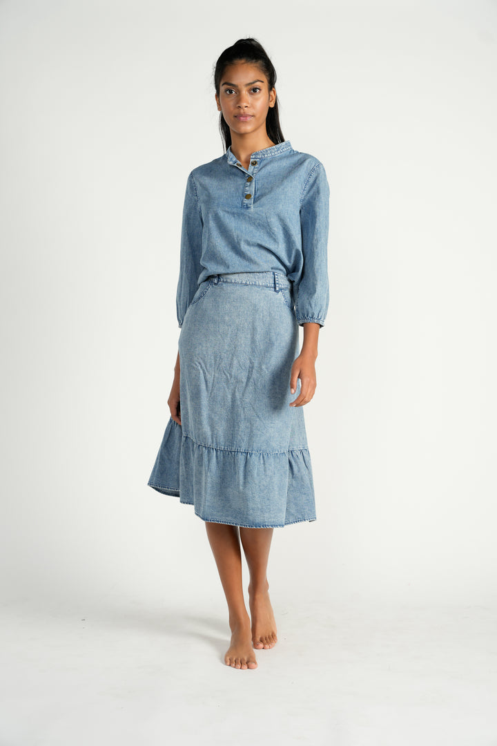 Light Blue Washed Skirt With Ruffle