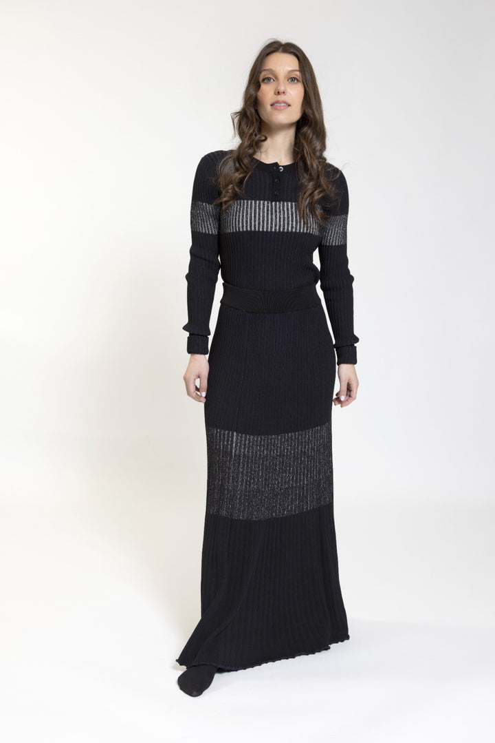 Black Knit Ribbed Skirt With Navy And Ivory Details