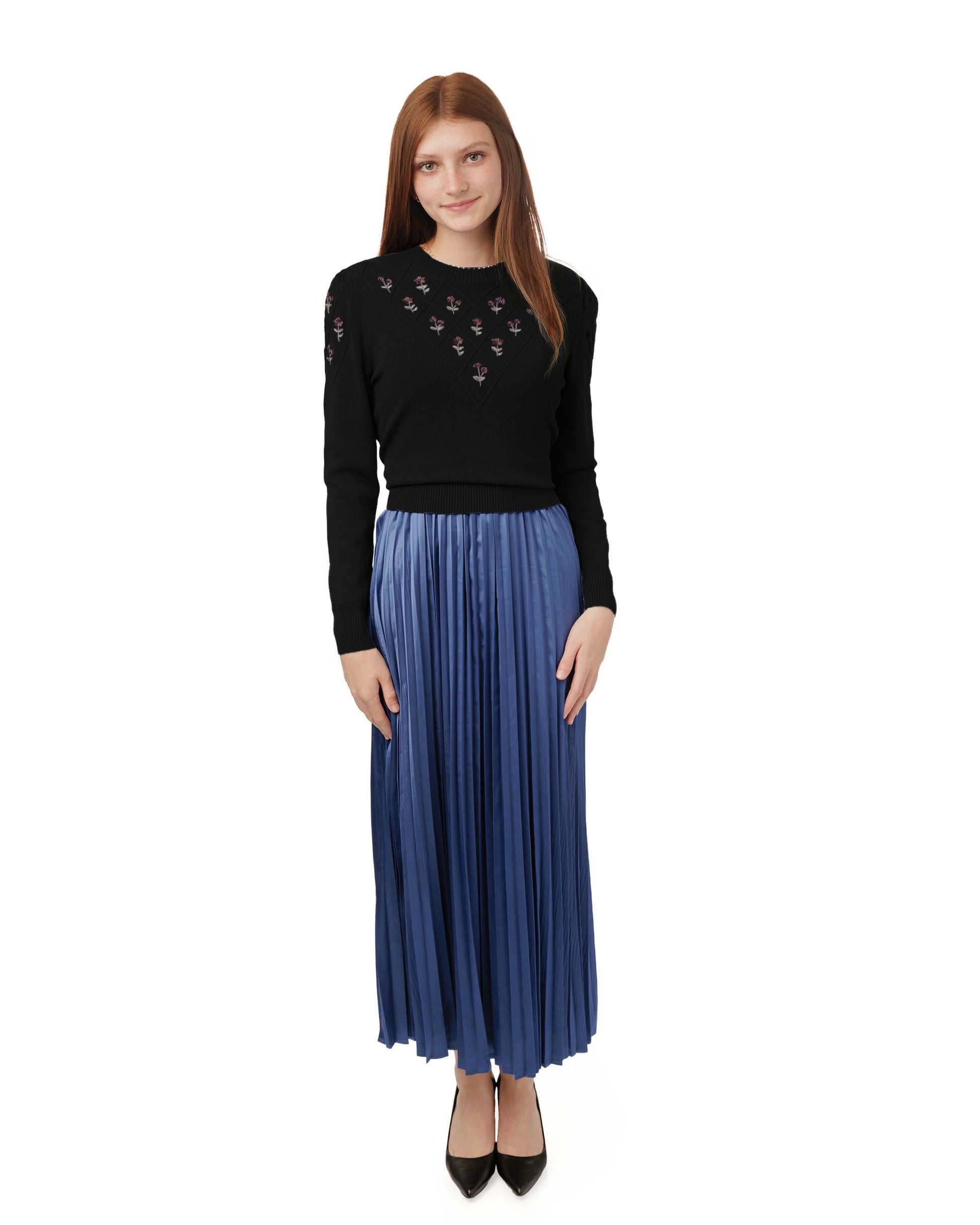 Embroidered Knit Top With Floral Embroidery - Black