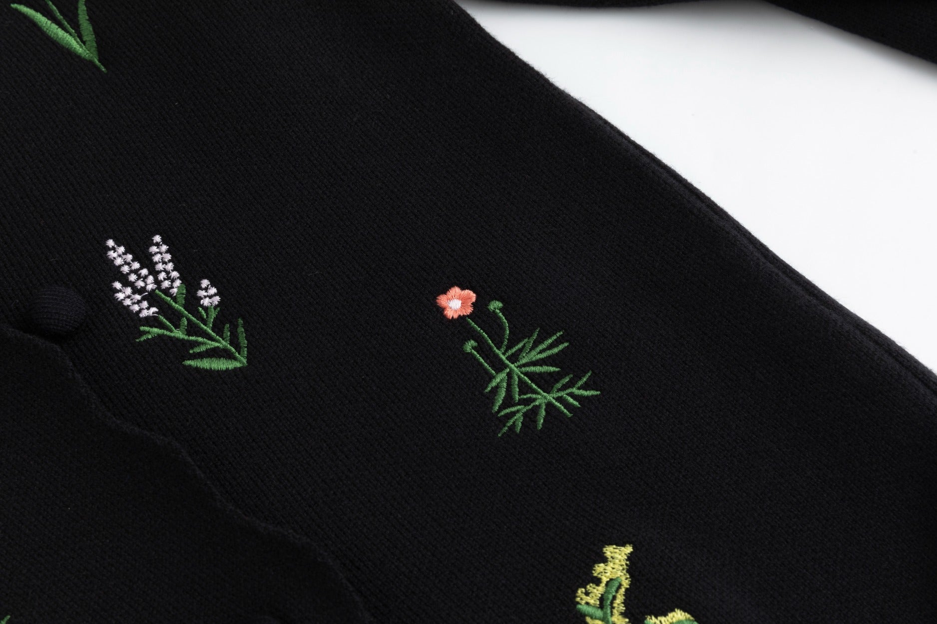 Multi Colored Floral Embroidered Blazer - Black