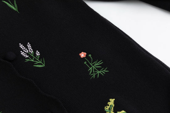 Multi Colored Floral Embroidered Blazer - Black