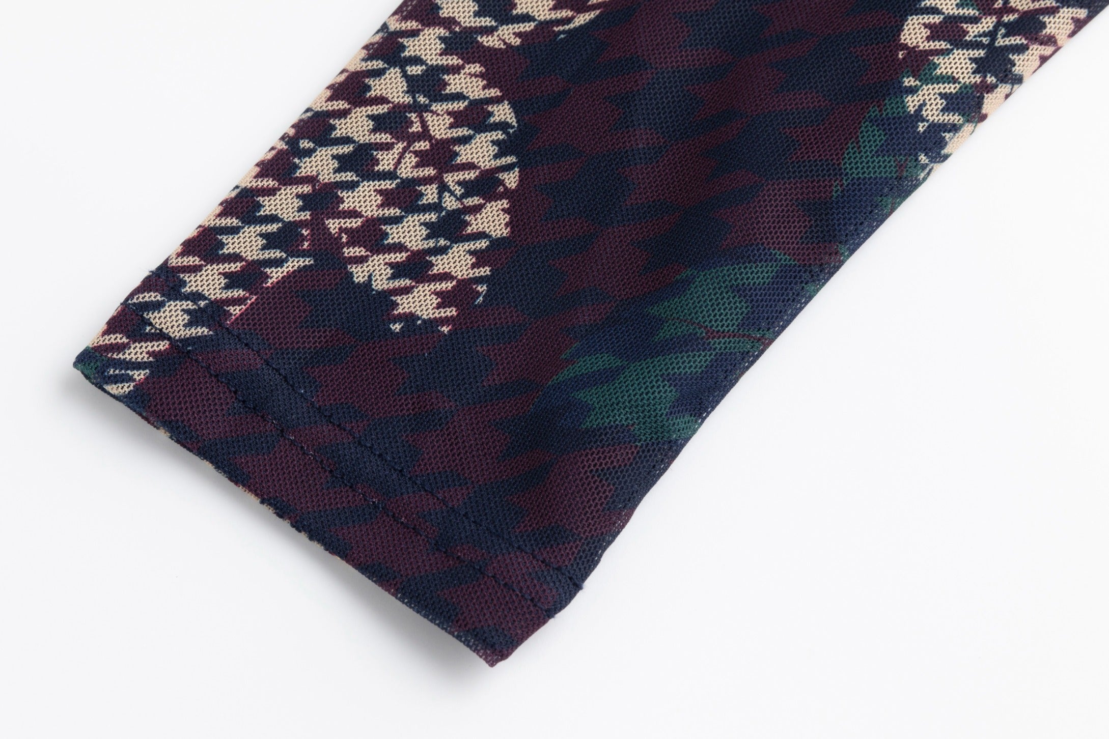 Houndstooth Floral Printed Turtle Neck