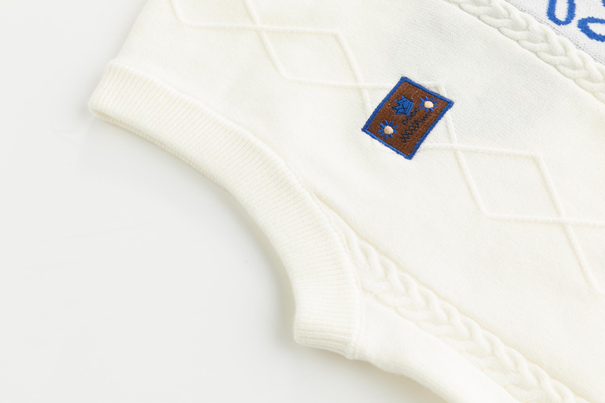 Ivory Embroidered Scallop Detail Vest