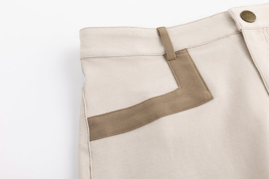 Outline Pocket Skirt