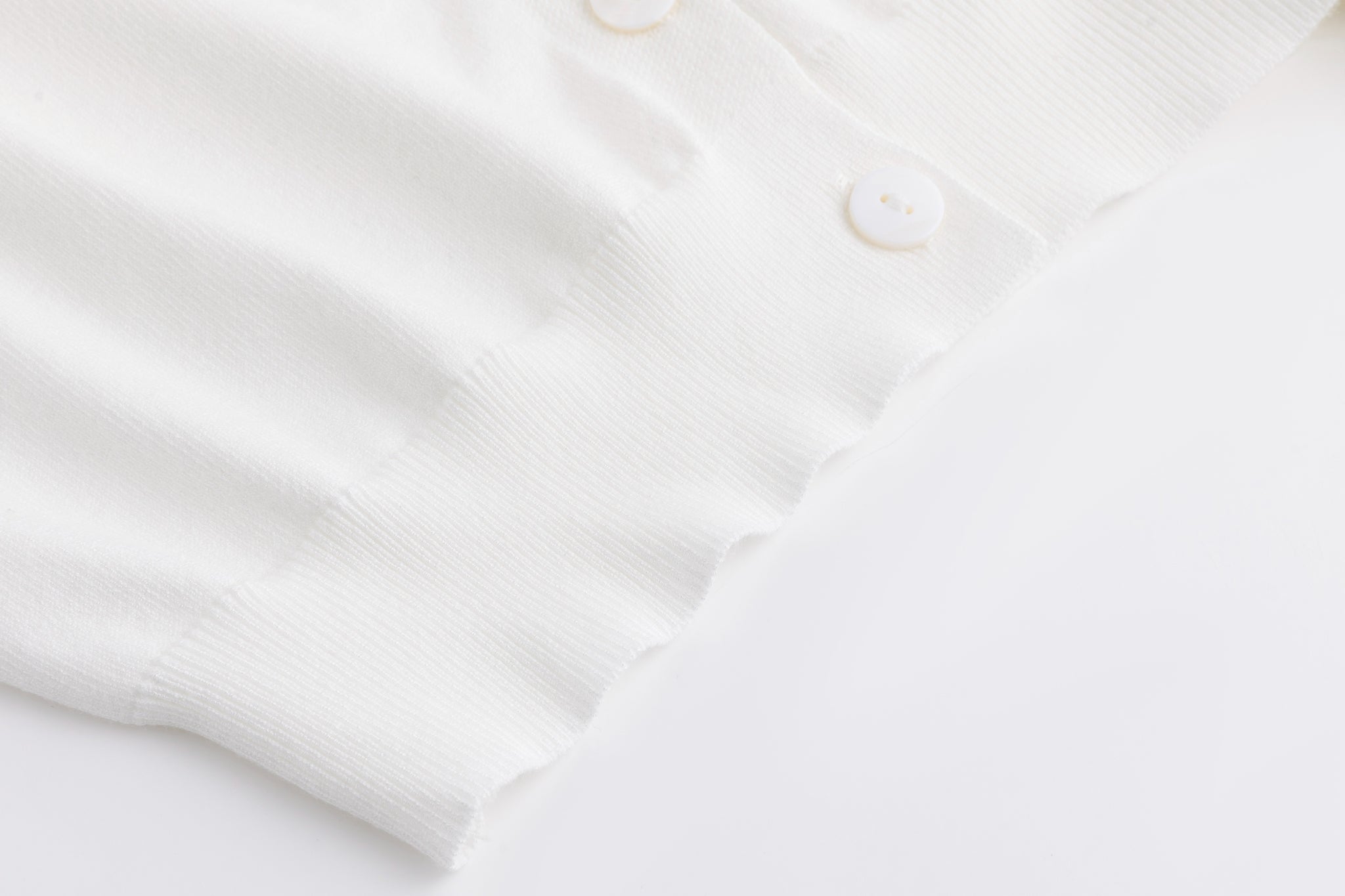 Knit Cardigan With Collar And Flower Buttons - White