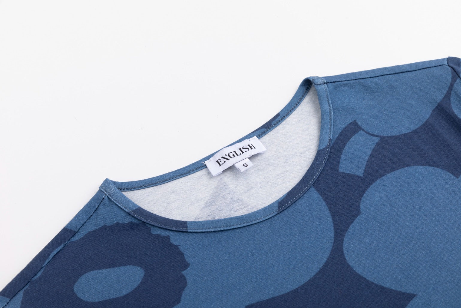 Navy Base Blue Flower Print Top