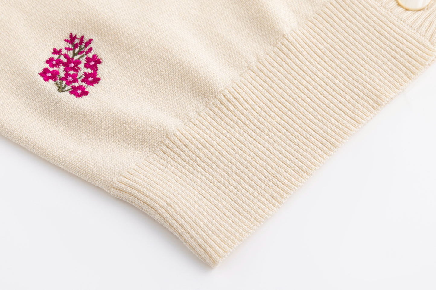Knit Cardigan With Raspberry Floral Clusters - Ivory