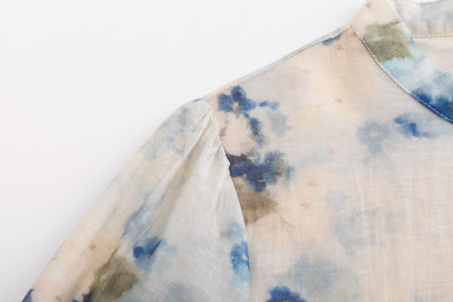 Cream Dress With Floral Print - Blue
