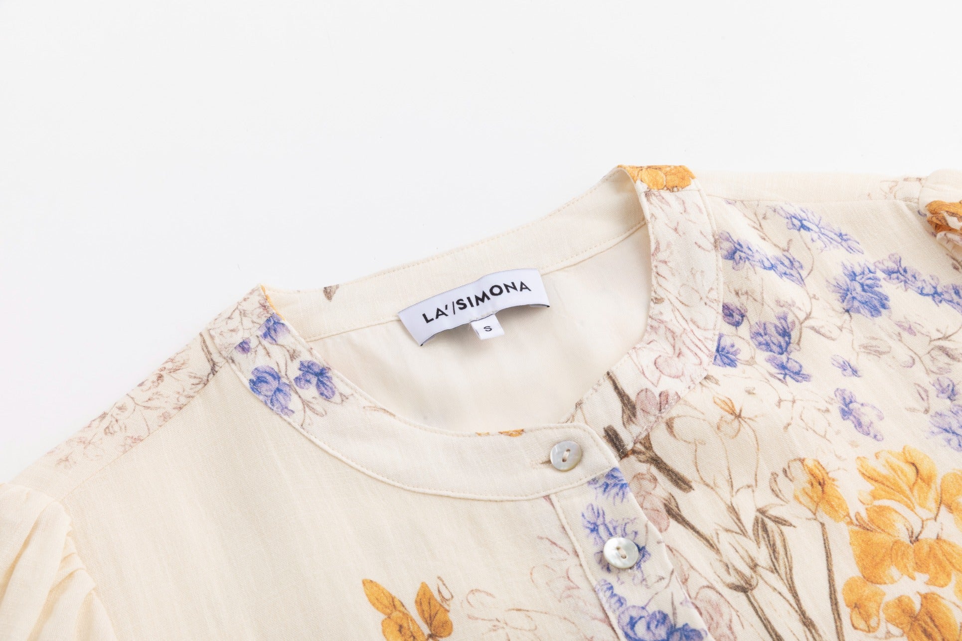 Ivory Base Floral Dress With Lace Trim Sleeves