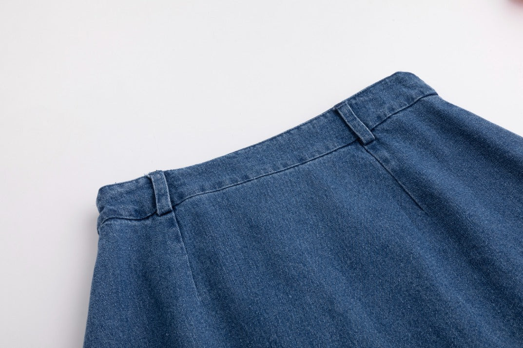 Blue Denim Skirt With Open Embroidery