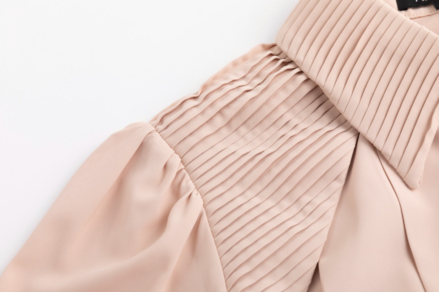 Pleated Dress With Details - Peach