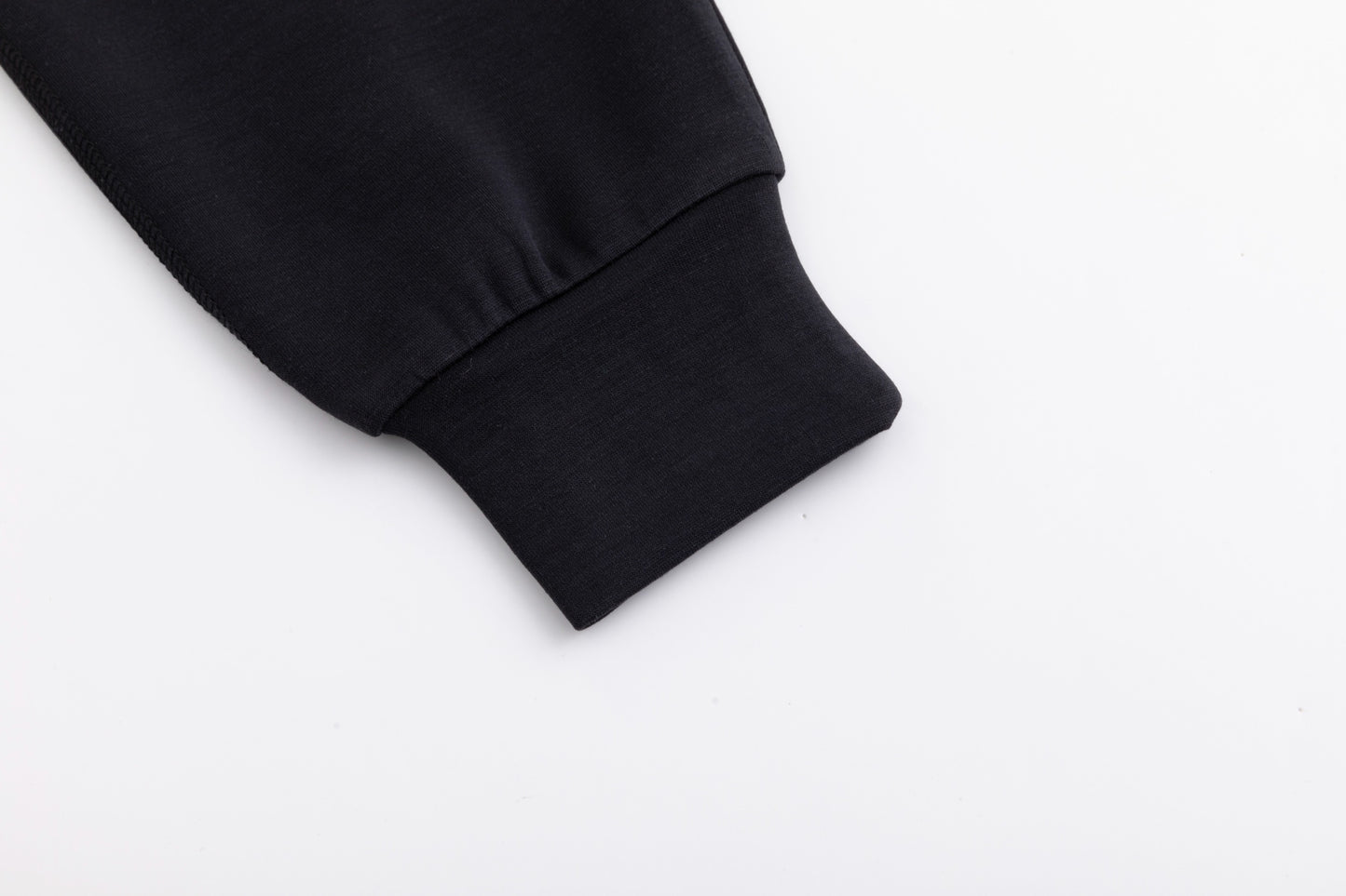Scuba Pull Over - Black