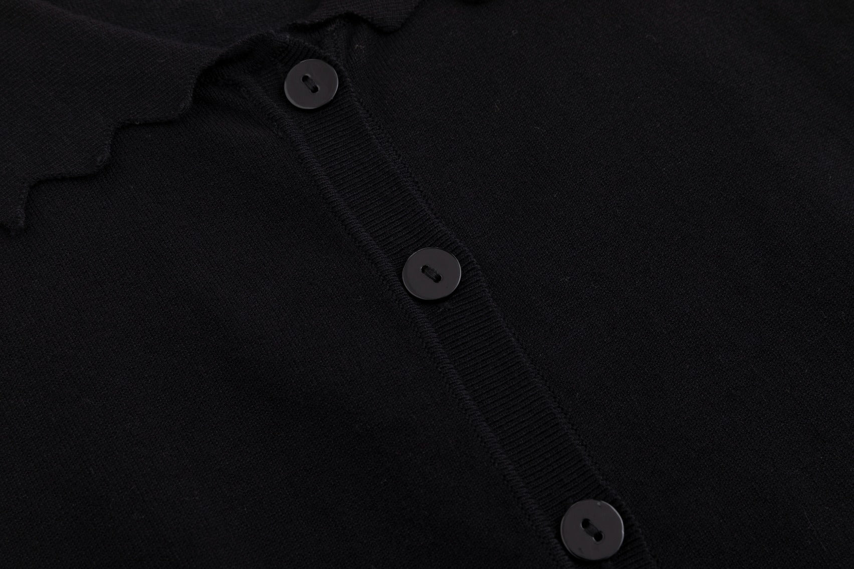 Knit Top With Scalloped Edges - Black