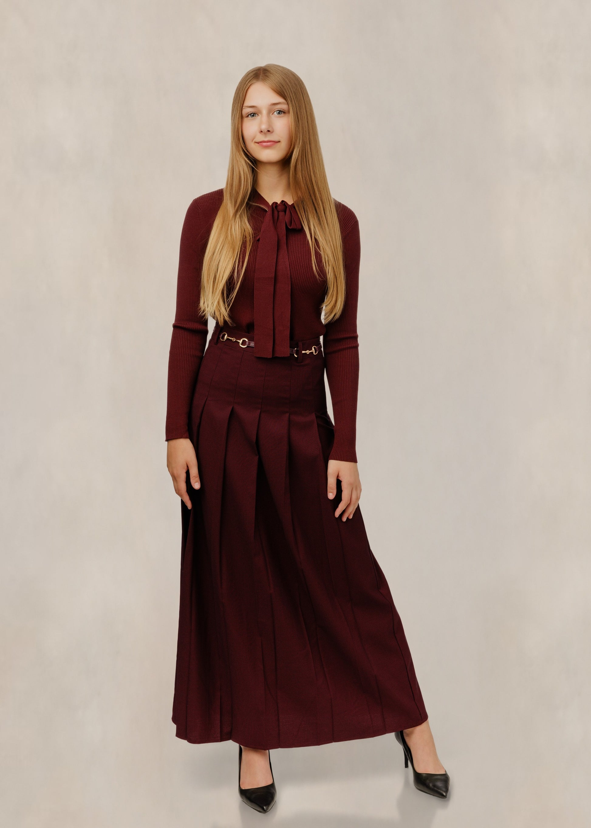 Burgundy Horsebit Detail Pleated Skirt