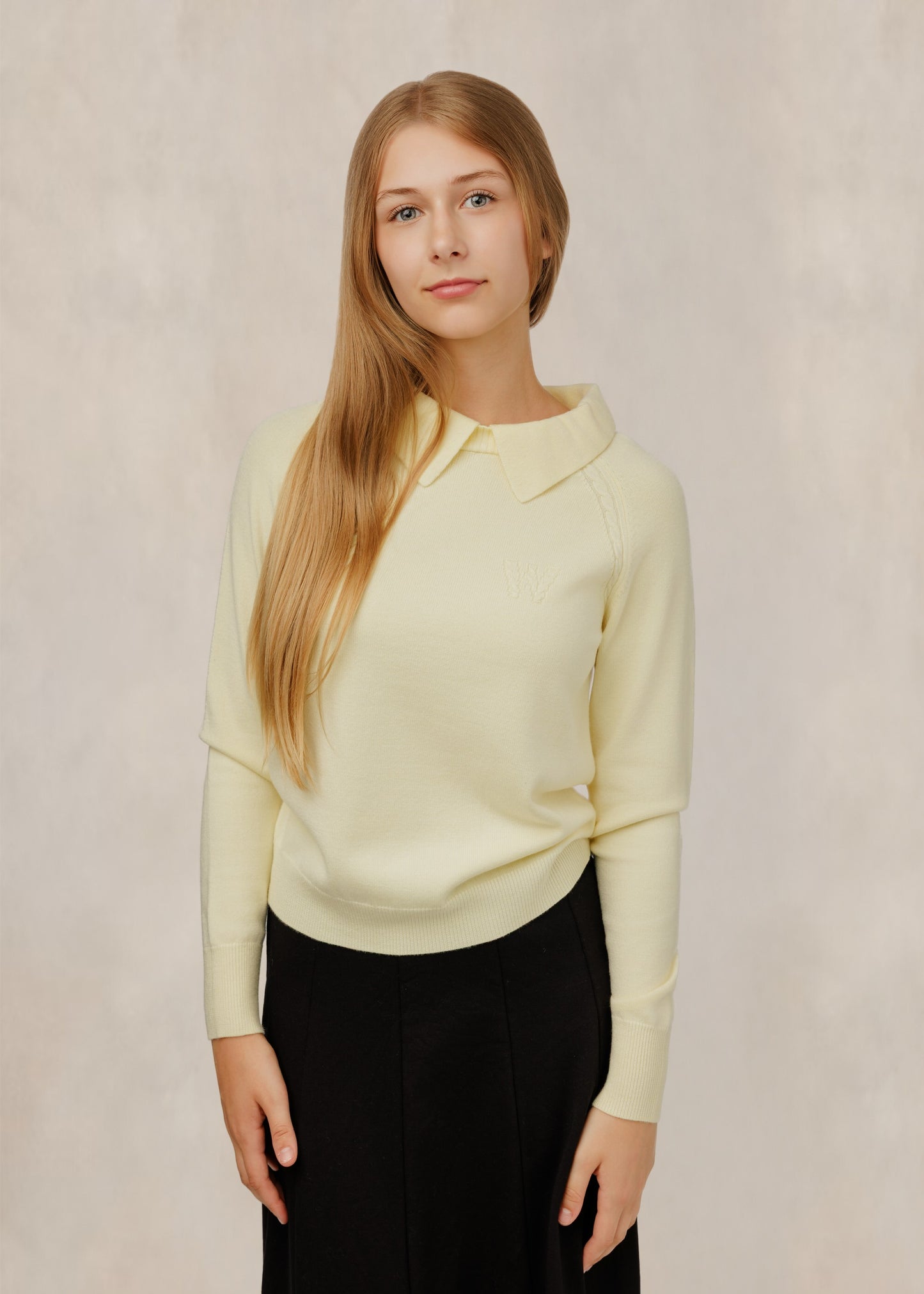 Peter Pan Collar Sweater - Pastel Yellow