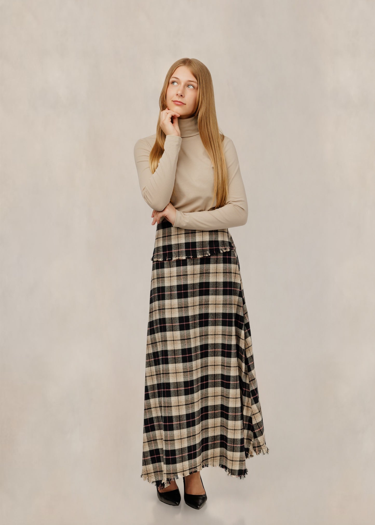 Tan/Navy Plaid Skirt