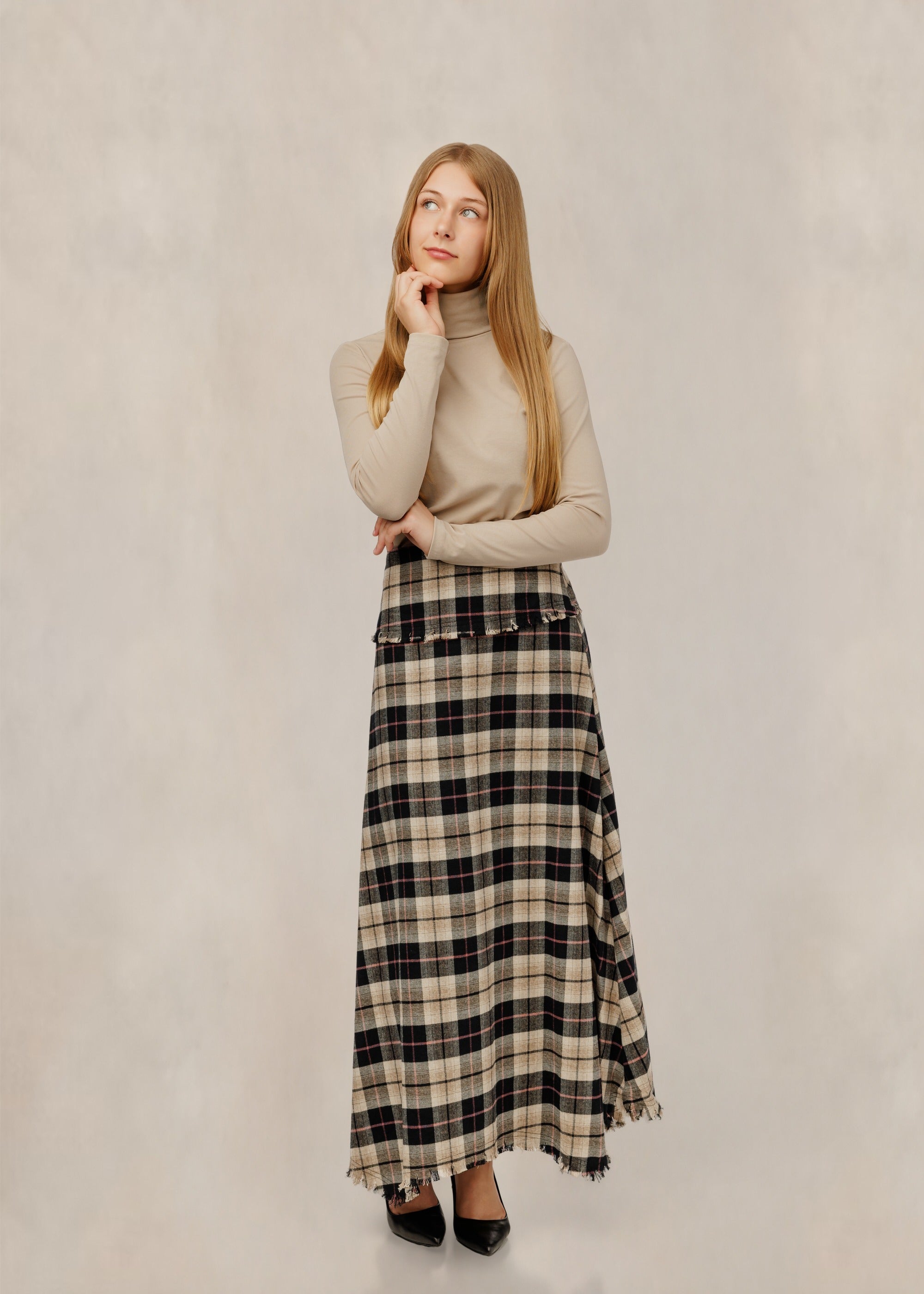 Tan/Navy Plaid Skirt