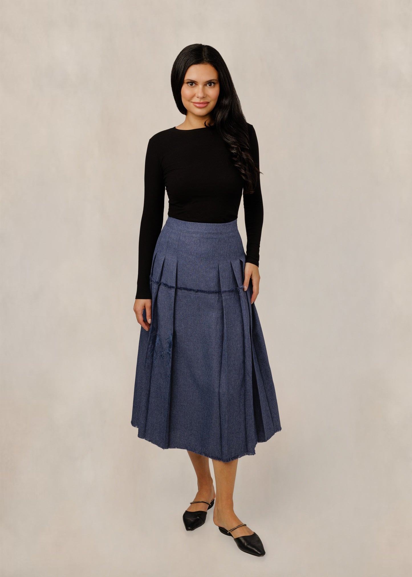 Blue Raw Edge Seam Pleated Skirt