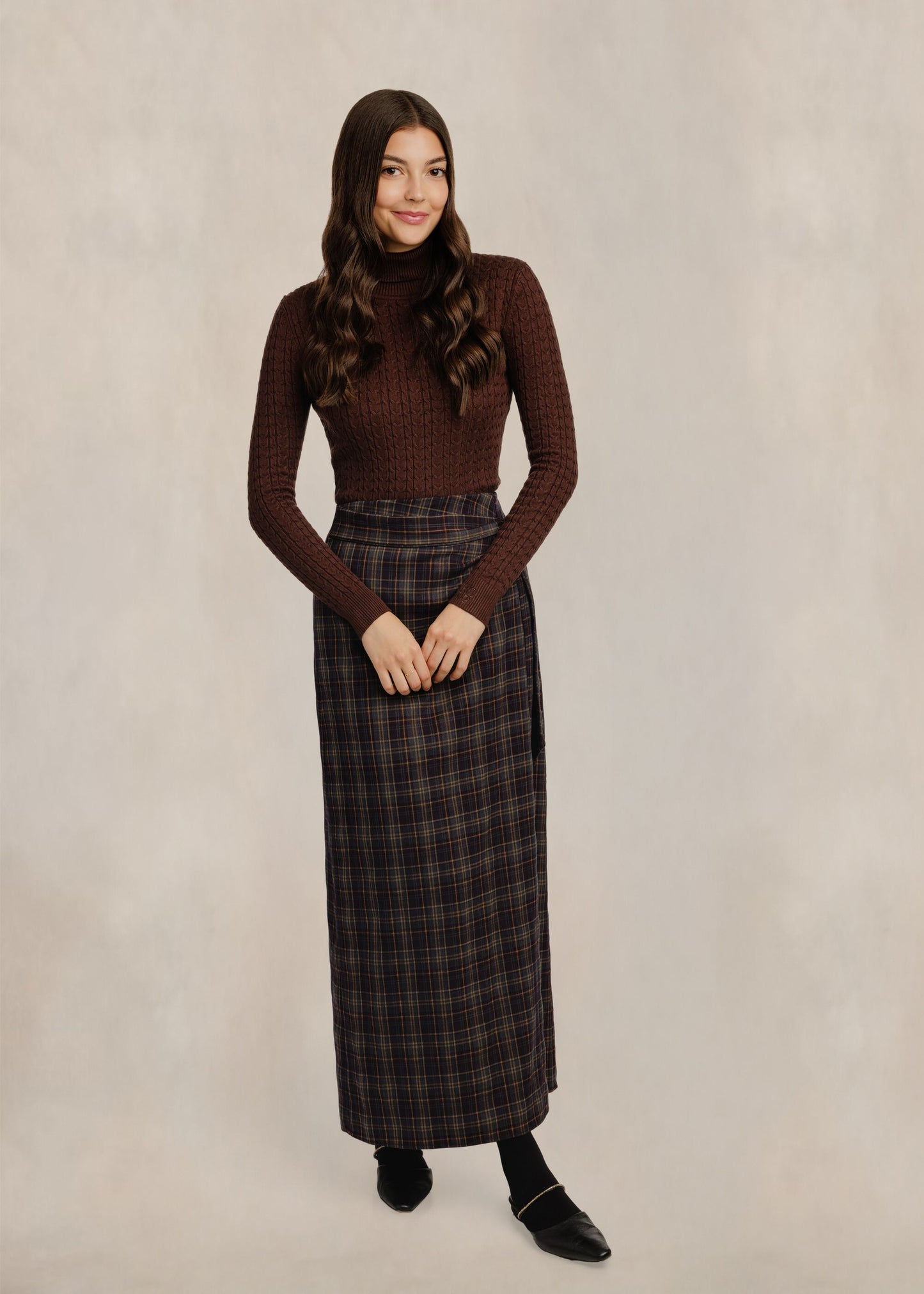 Cable Knit Turtleneck - Brown