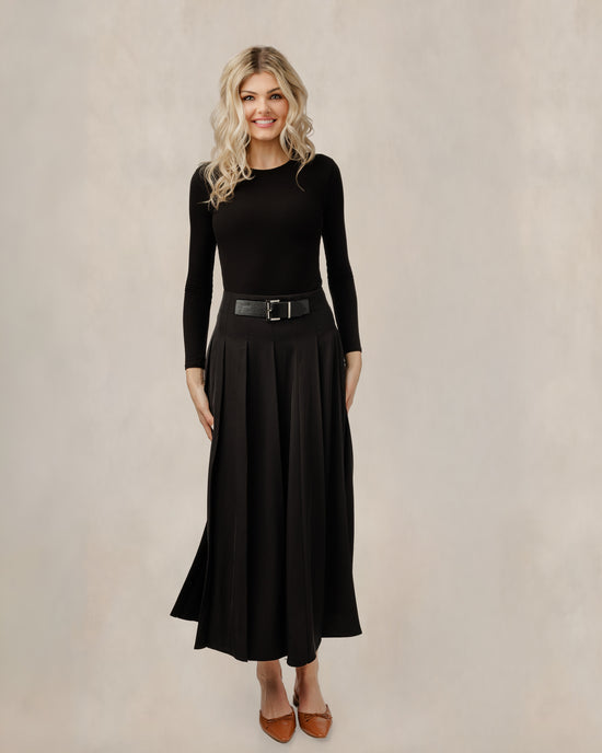 Black Pleated Skirt With Belt