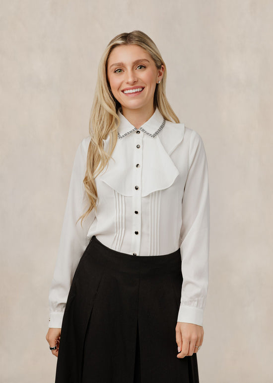 White Blouse W/ Contrast Stitch Collar Trim - W/ Ruffle
