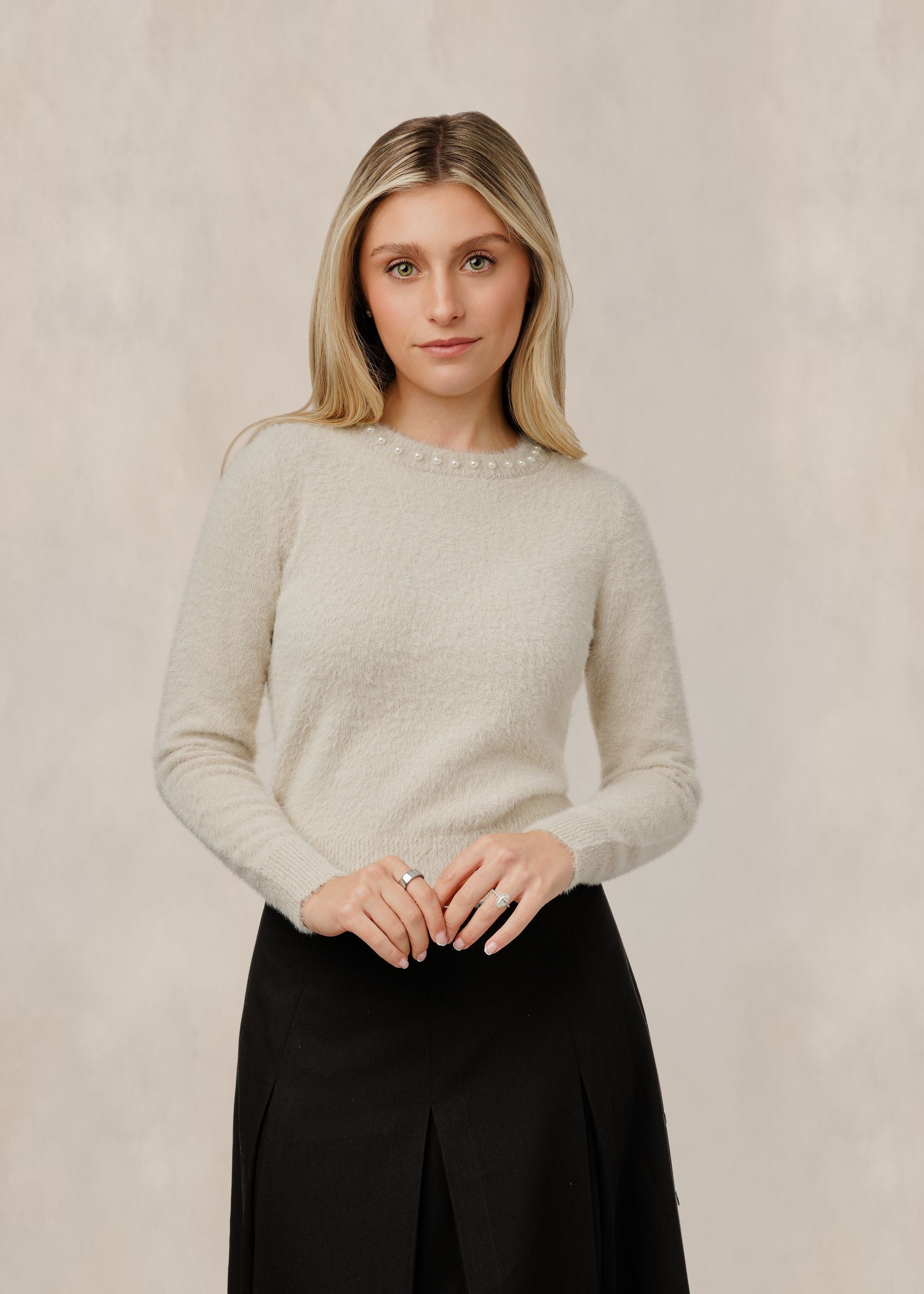 Ivory Sweater With Pearl Collar